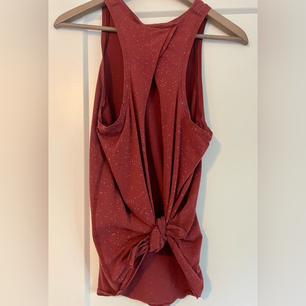 Lululemon All Tied Up Athletic Tank Maroon Speckled